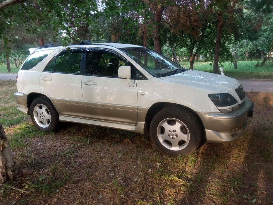 Toyota harrier 1998 mcu15