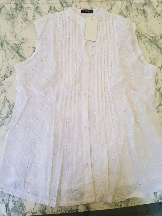 Продавам дамски ризи,много бройки евтино