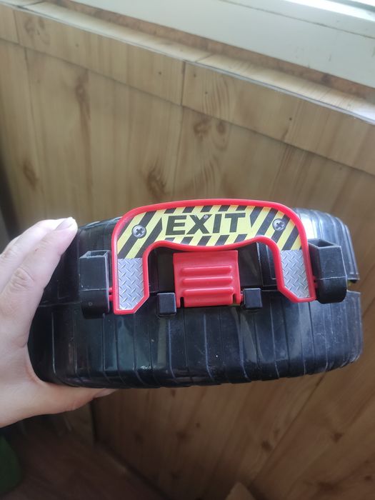 Продам парковку для машинок