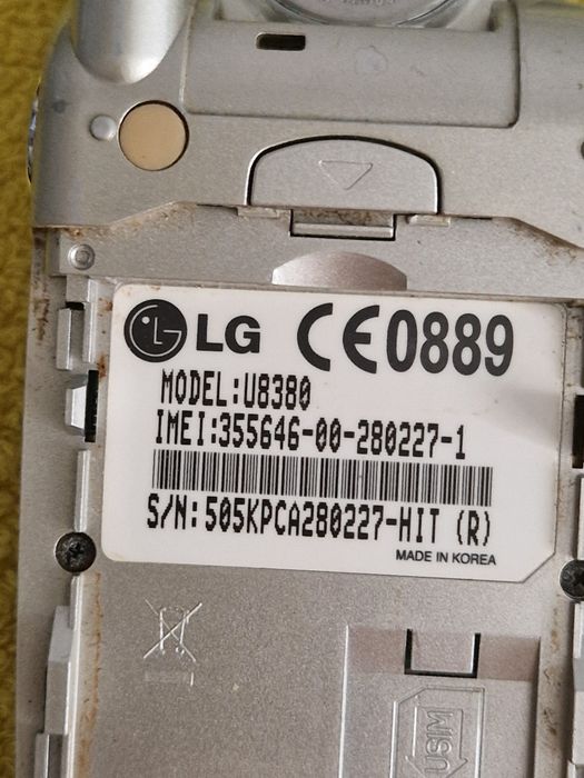 Telefon lg U8380