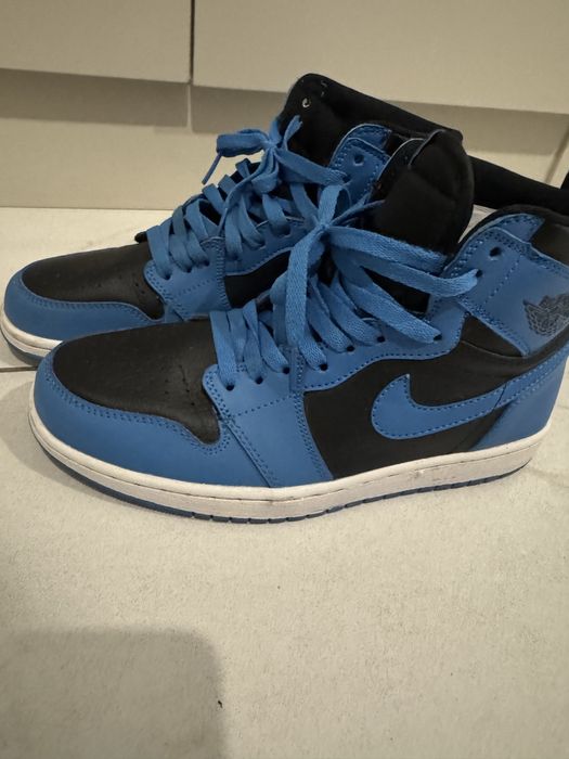 Кроссовки демисезонные