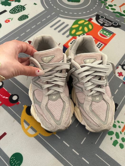 Маратонки new balance 9060