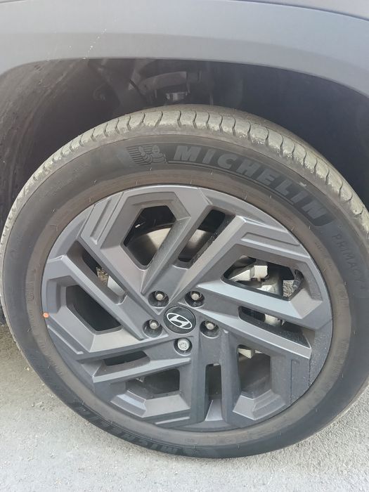 Гуми Michelin Primacy 4 235/50/R19 - 4 броя, DOT 1026, ~3000 км