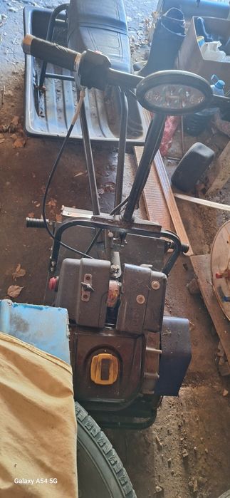 Мотобуксеровщик ..Белка..