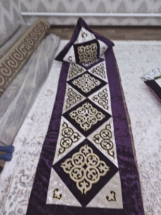 Конак корпелер.  Жастыктар