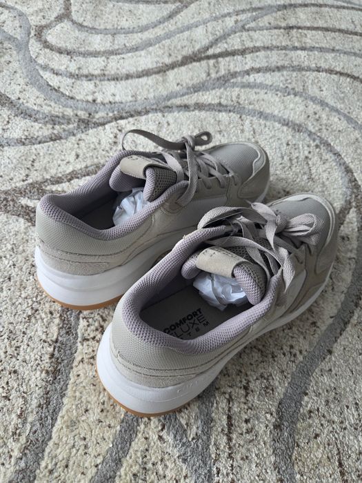 Кроссовки новые UA Edge Suede