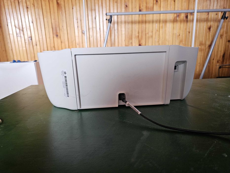 Imprimantă multifuncțională HP DeskJet 2320, color, scaner copiator A4