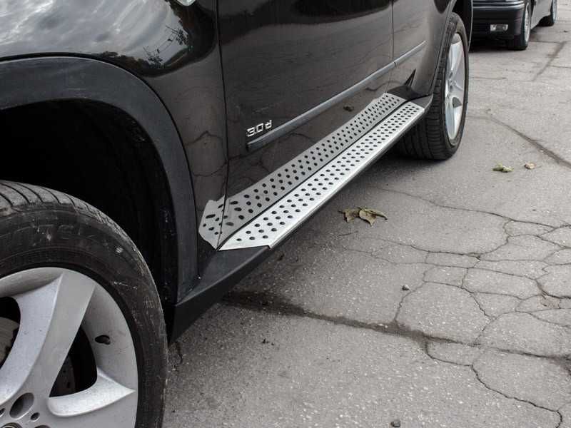 Степенки за джипове BMW на най-добри цени