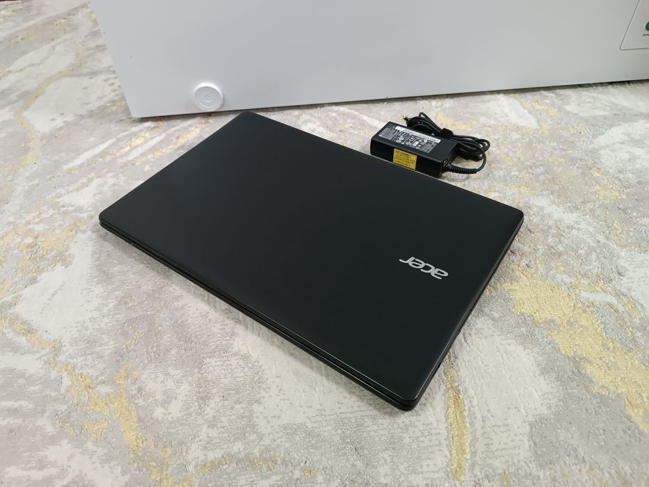 Ноутбук ACER 4-ядерный.