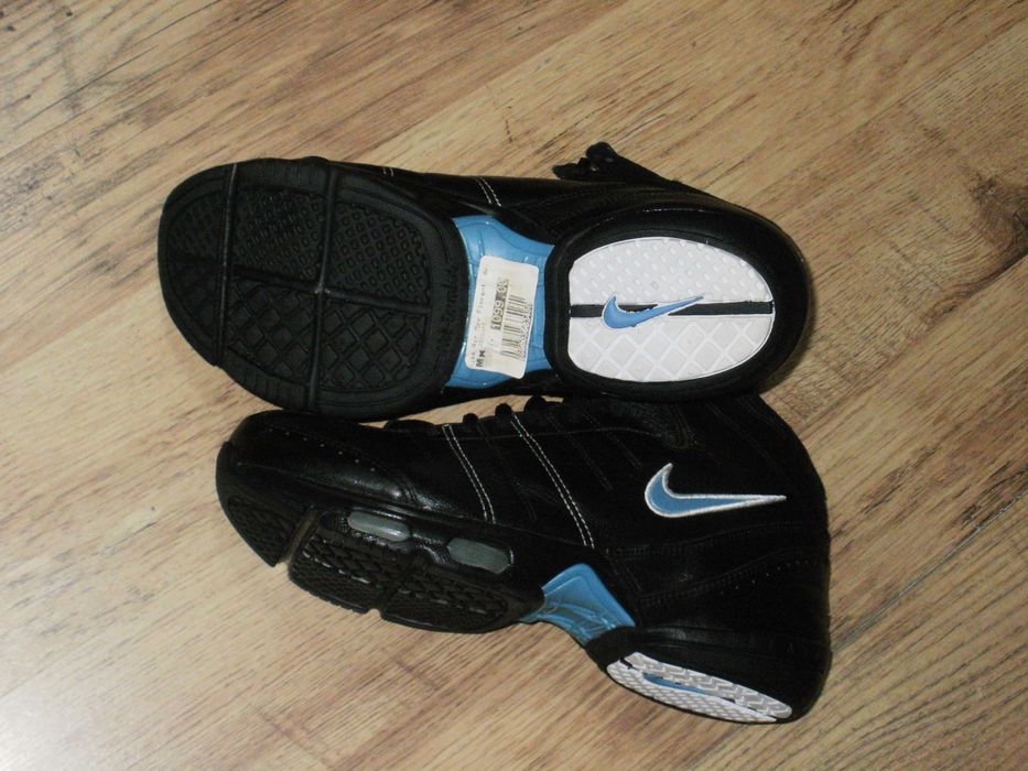 NIKE нови зимни маратонки естествена кожа 39