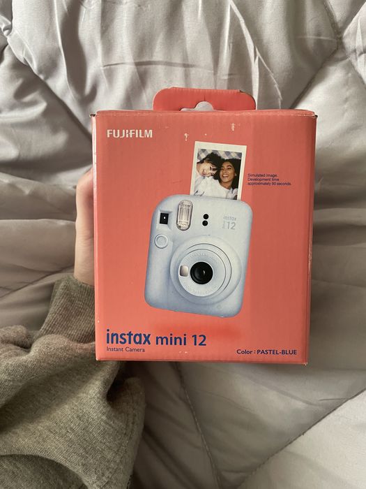 фотоаппарат мгновенной печати instax mini 12