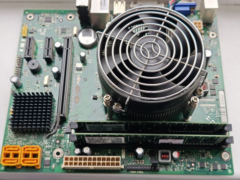 Core i7-4770 + мат плата + 8Gb RAM