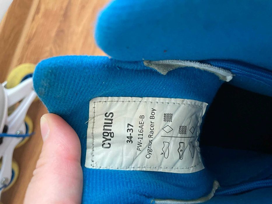 vand role pentru copii - numar: 35-38