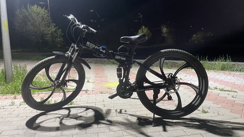 Велосипед бмв с титановыми дисками