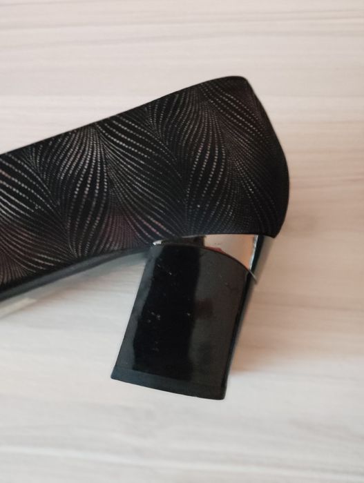 Дамски обувки официални