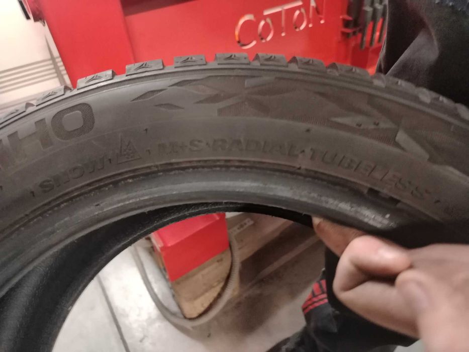 2бр. зимни гуми 185/55/15 Kumho