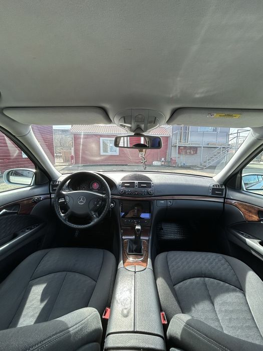 Мерседес W211 ..