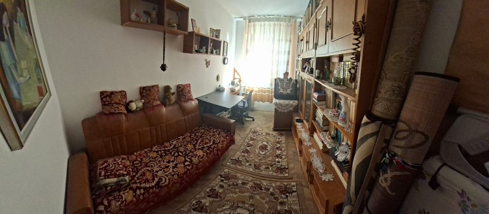 Apartament 3 camere in Valea Roșie