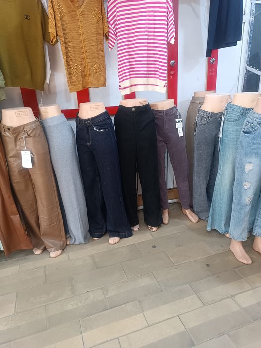 Продоётся низ манекена