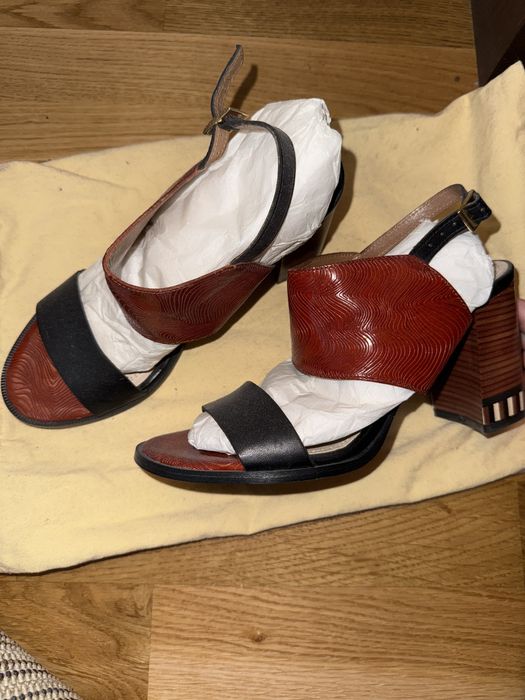 Женские туфли (новые)