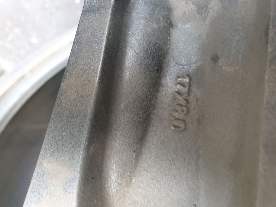 Продам Диски с резиной