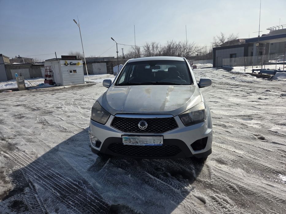 Ssanyong  nomad  2014