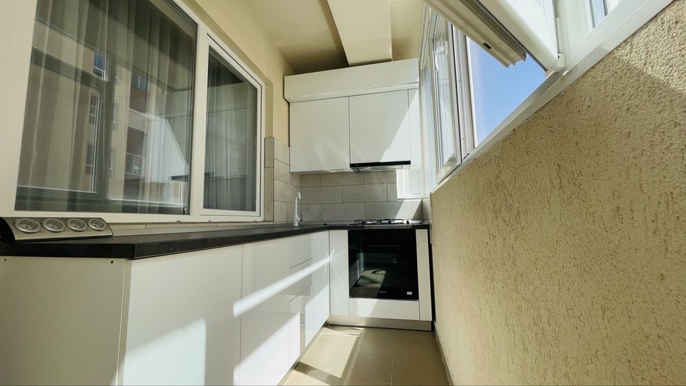 Proprietar- Apartament 2 camere/Studio + loc de parcare | Metrou Apărătorii Patriei | 450 € pe lună