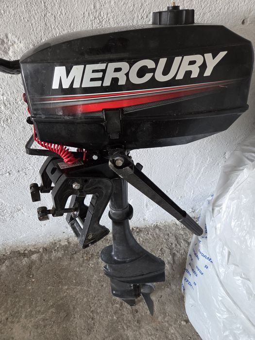 Матор меркури 3.3 срочно