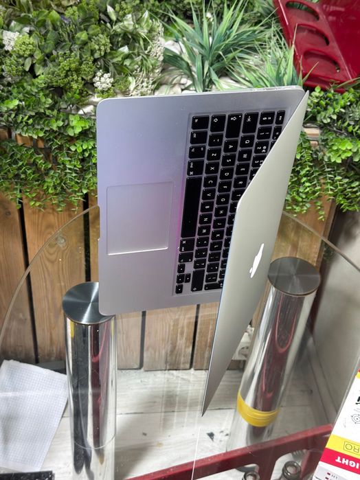 MacBook air Srochna!!!