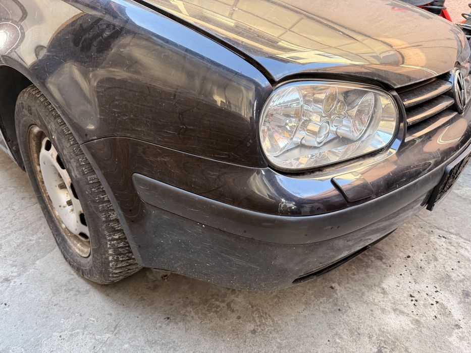 Bara fata aripa capota faruri vw Golf 4 LC9Z