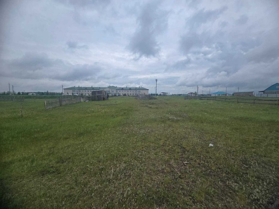 В продаже участок, Байтерек