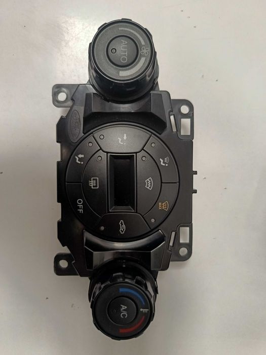 Panou climatizare Ford Fiesta