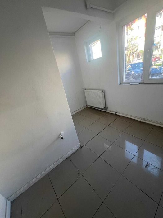 Spatiu de închiriat Craiovița Noua