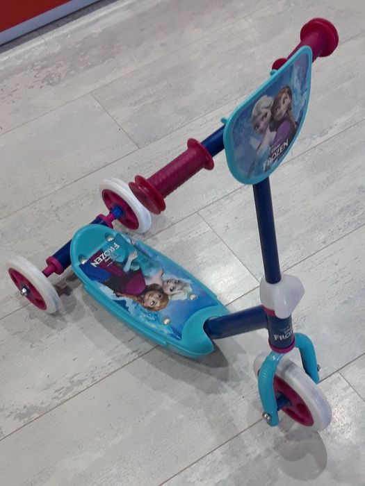 Триколка(тротинетка) FROZEN DISNEY