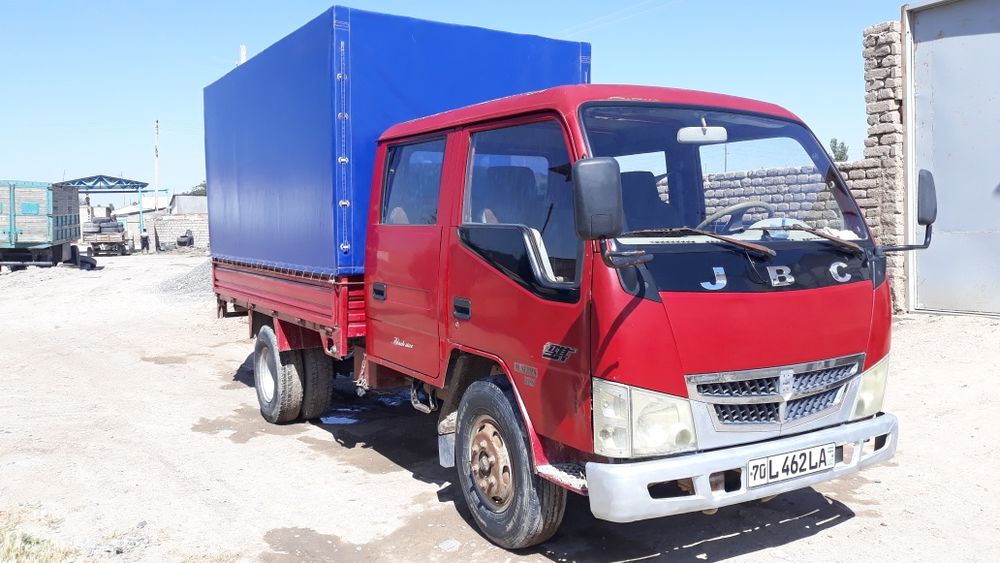 JBC грузопоссажир