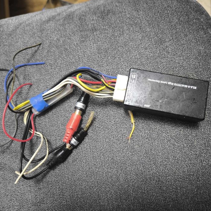 convertor audio cu 2 canale