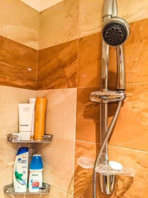 Душ-комплект с 5 степенна масажираща слушалка, сапунерка; Рез. части