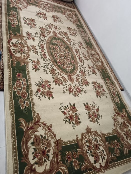 Продам большой и красивый ковер!
