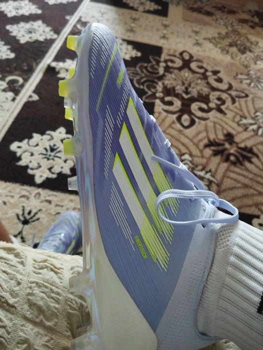 Adidas F50 2024 года
