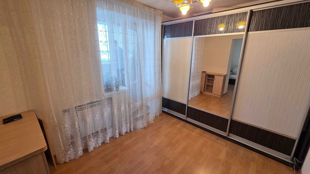 3к.район КСК 77кв. 5эт.из 6