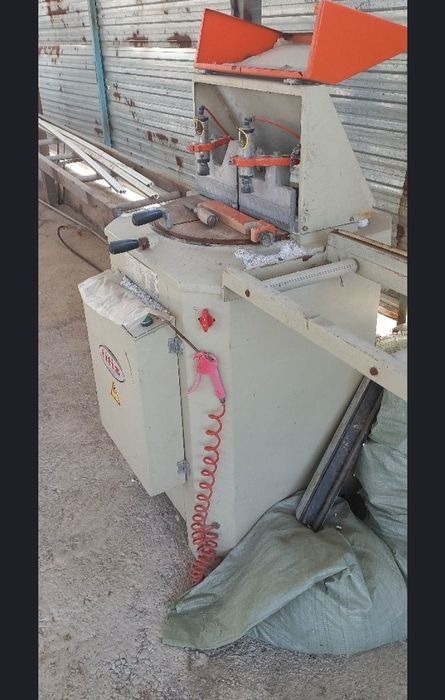 Станки пластиковые окна