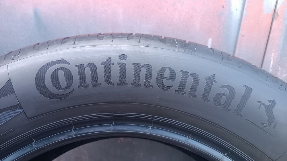 225/60/17 Continental