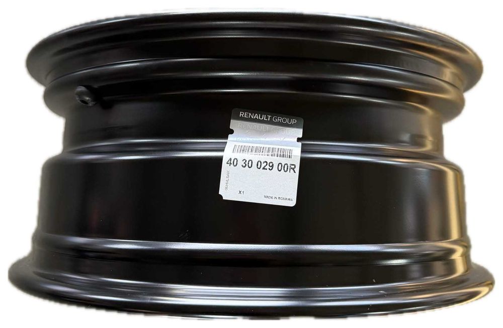 Set de iarna ptr Dacia Duster III pe 16 inch, jante otel originale Dacia + anvelope iarna 215/70r16 104H XL Linglong Sport Master, clasa A la aderenta