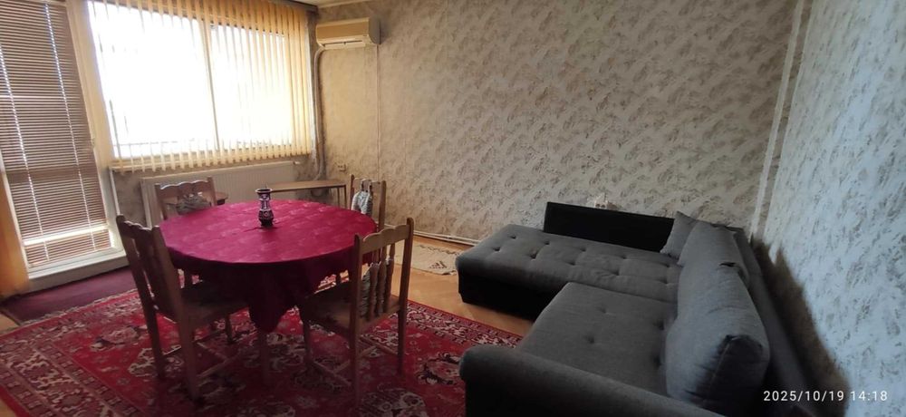 Дава се под наем Тристаен апартамент в Русе, Централен южен район - 90 кв.м за 408 € - Снимка #13