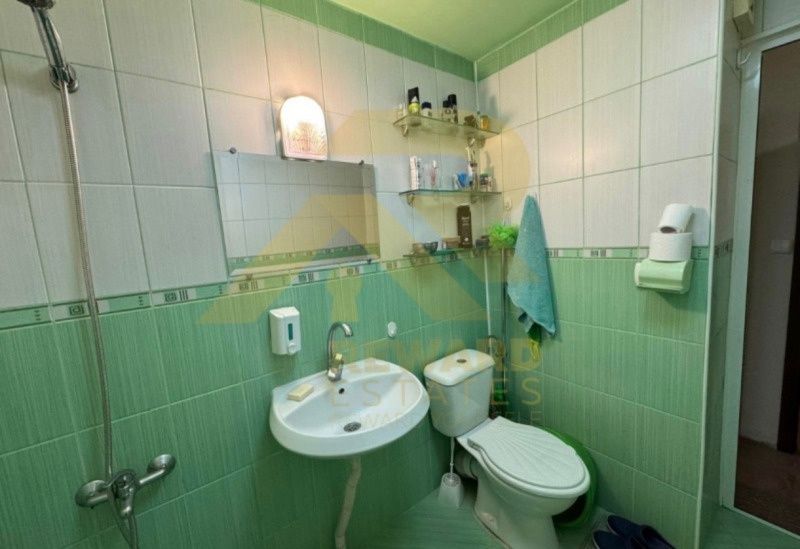 Продава се Тристаен апартамент в София, Обеля 2 - 65 кв.м за 1954 €/кв.м - Снимка #4