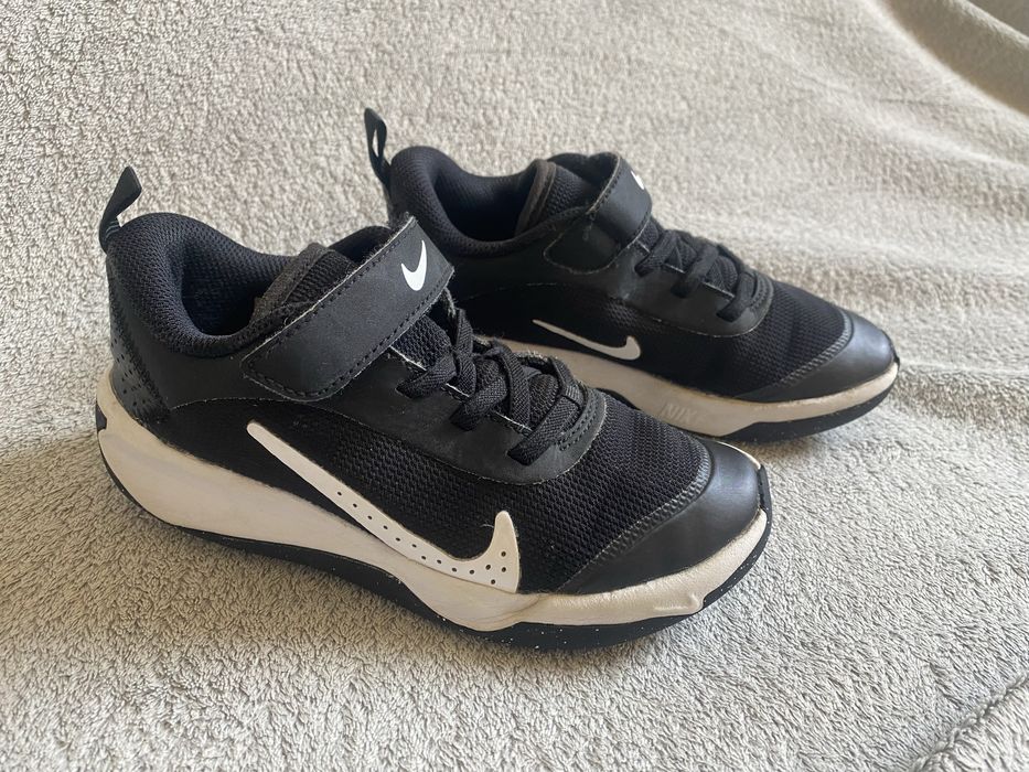 Pantofi sport Nike  nr:31.5.