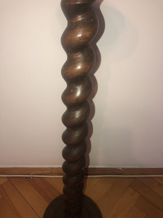 Suport,consola,piedestal englezesc din lemn masiv,model torsionat