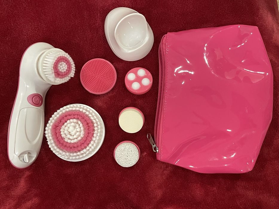 Aparat pentru curatare ten