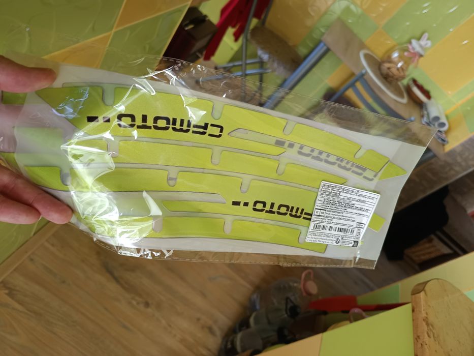 Vând autocolante protecție CF Moto MT 450
