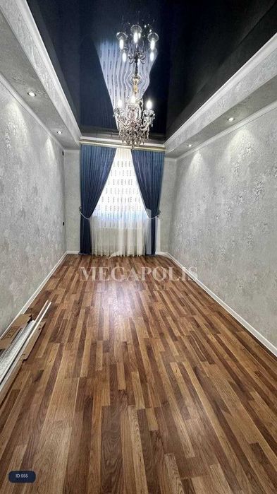 Buxoro, Sharq 1da 2 xonali kvartira arzon narxda sotiladi.№555